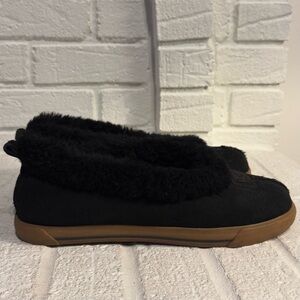 UGG Women’s Genuine Leather and Sheepskin Slippers
